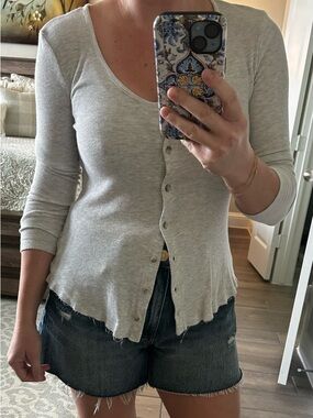 Light Gray Button-Front Ribbed Women's Top